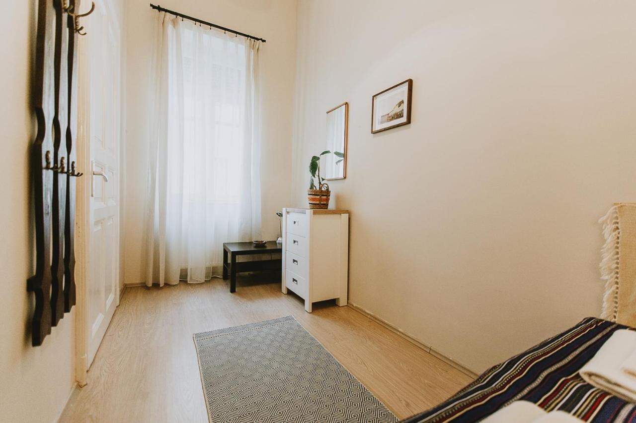 Budapest Folk Apartment 60Sm Spacious And Bright Exterior foto