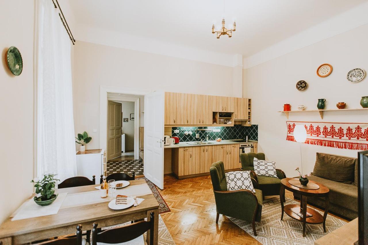 Budapest Folk Apartment 60Sm Spacious And Bright Exterior foto